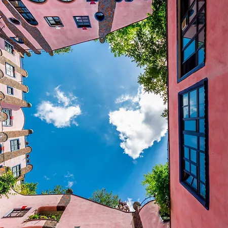 Διαμέρισμα Castelletto - Schloss Auf Dem Dach Der Gruenen Zitadelle Von Hundertwasser